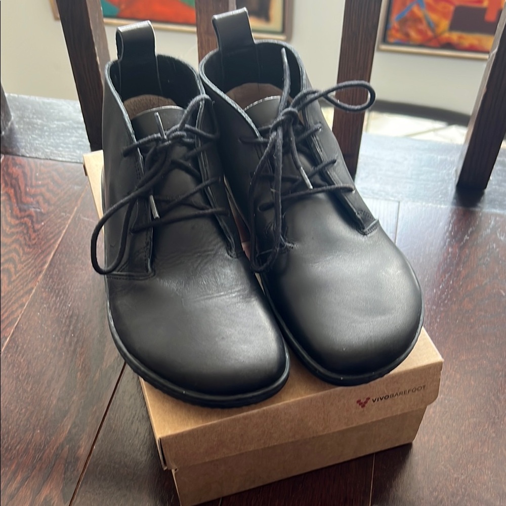 Vivo Barefoot Black Lace-Up Women's Boots